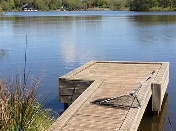 Cleveley Mere Luxury Waterside Lodges Scorton  Экстерьер фото