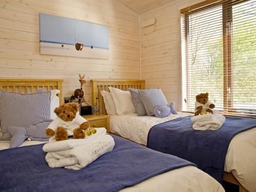 Cleveley Mere Luxury Waterside Lodges Scorton  Экстерьер фото